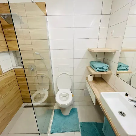 Apartment Kazinczy Deluxe Balatonalmadi